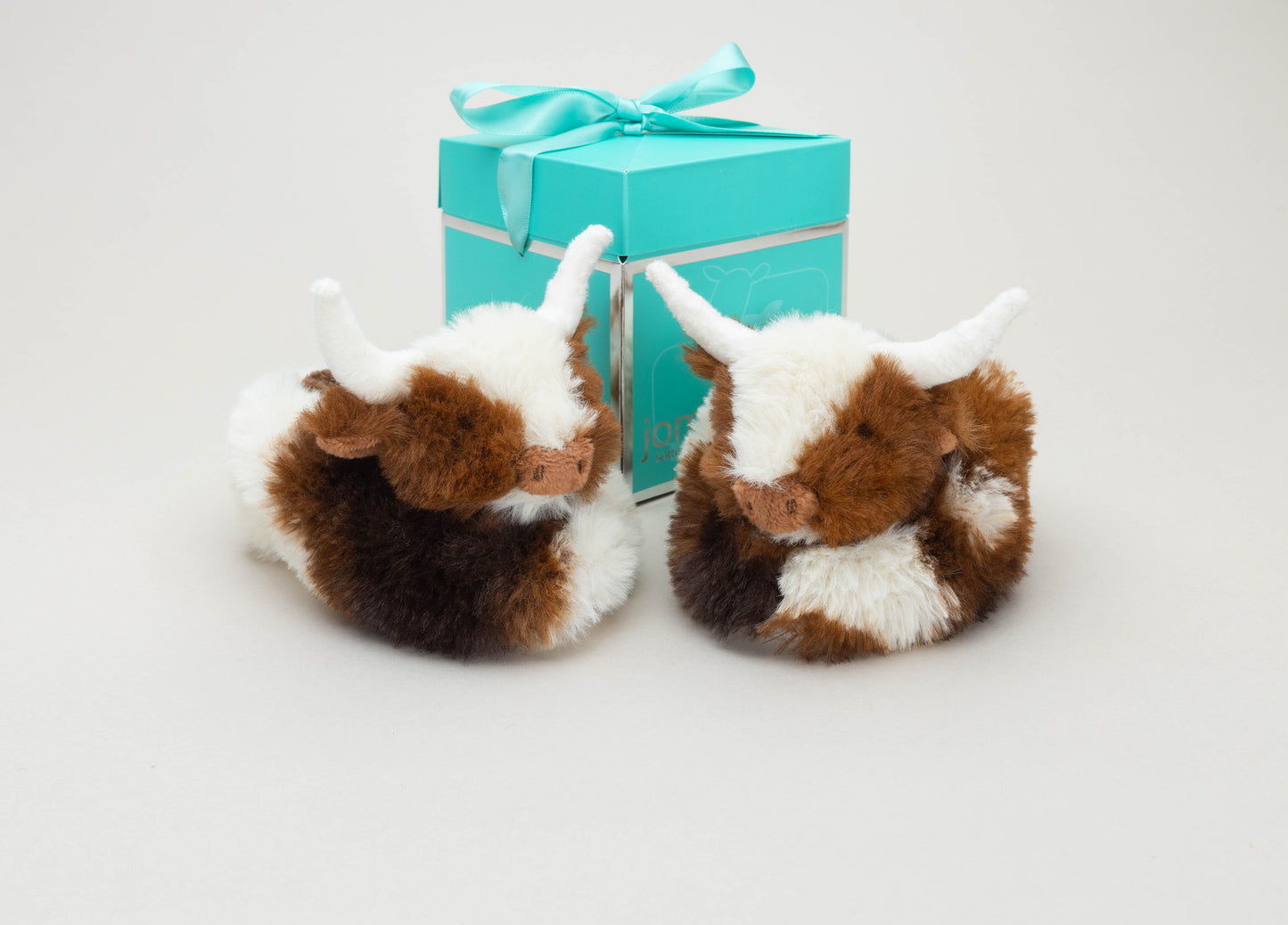 Texas Highland Cow Baby Slippers Cream Brown